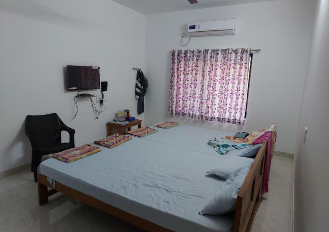Bapat Niwas Home Stay Ganpatipule Exterior foto
