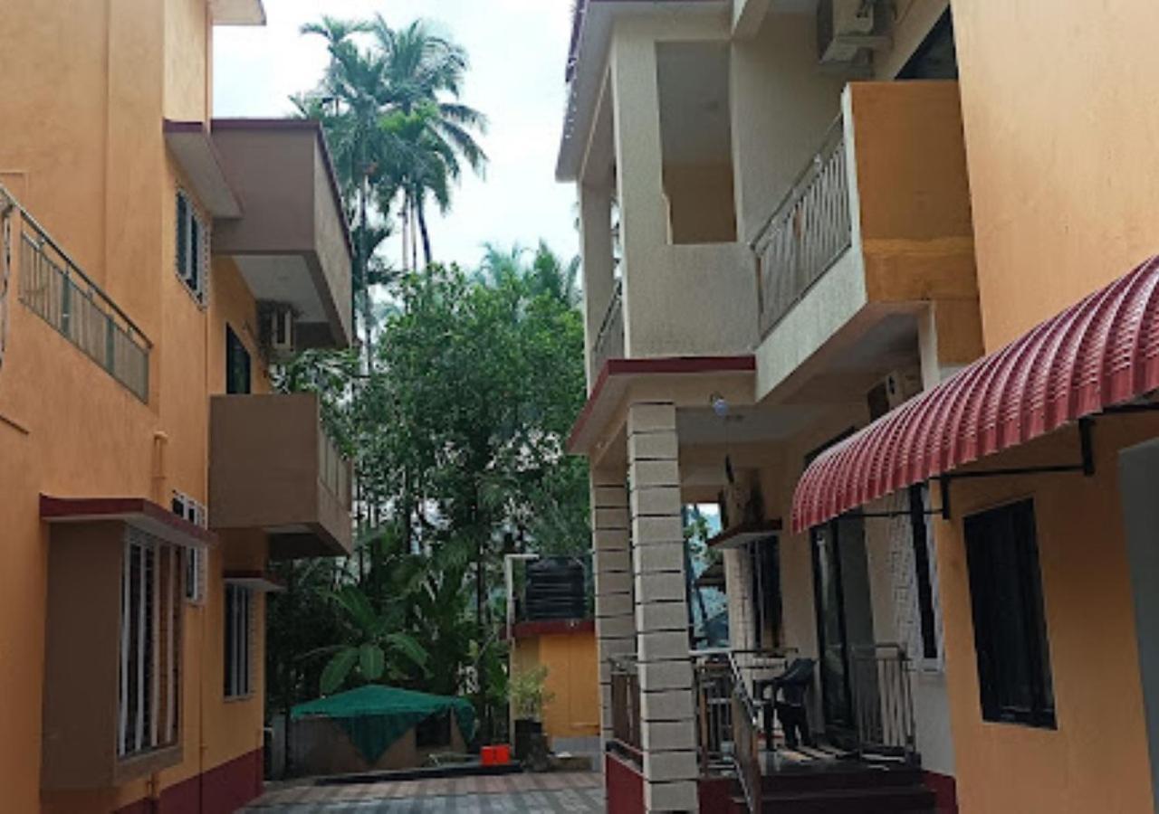 Bapat Niwas Home Stay Ganpatipule Exterior foto